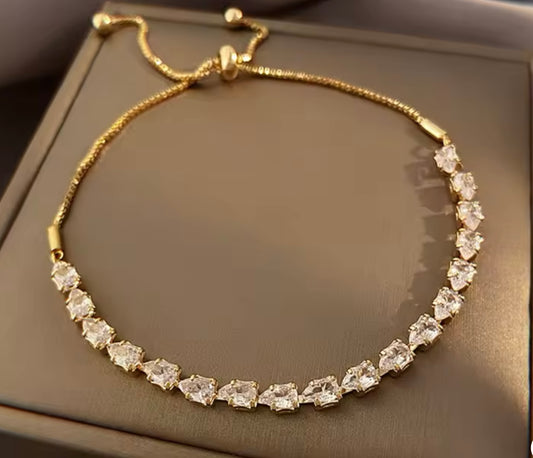 Clear Pear Bracelet